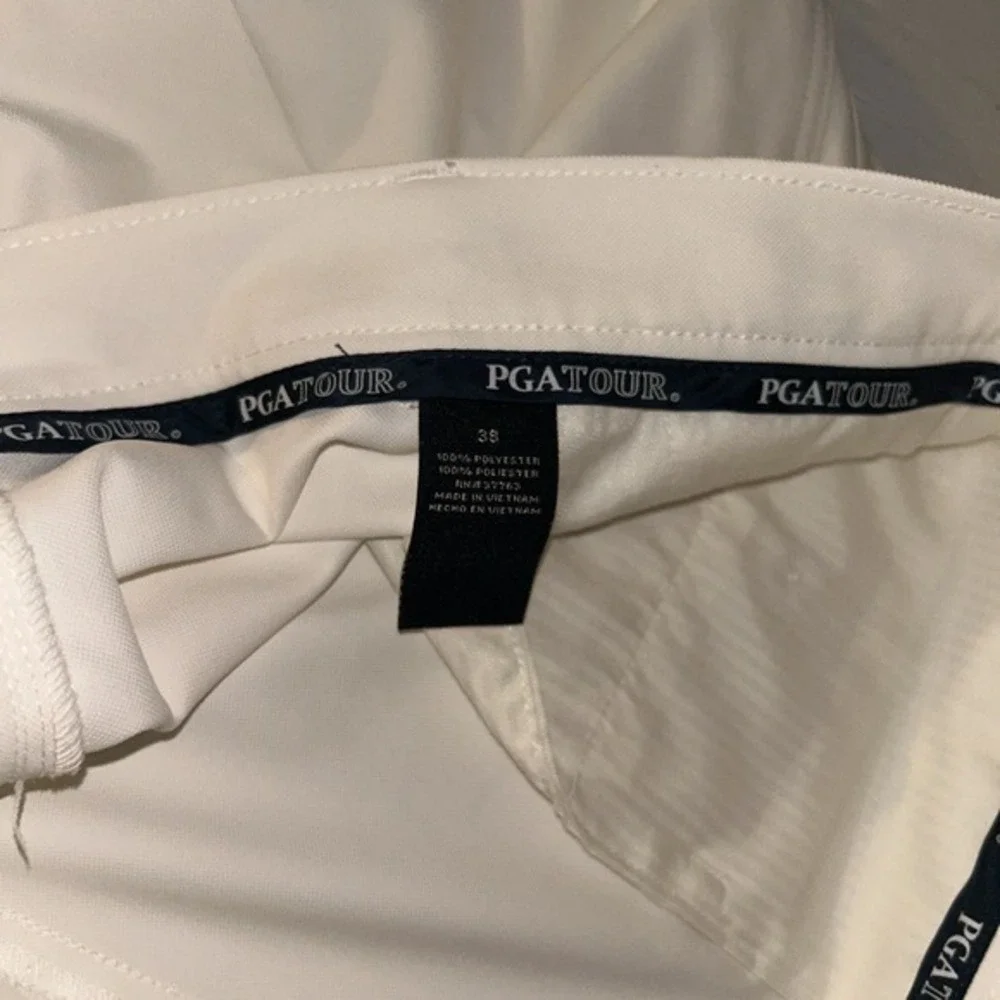 PGA Tour‎ Golf Shorts Men's 38 - 65% Cotton - Ivory